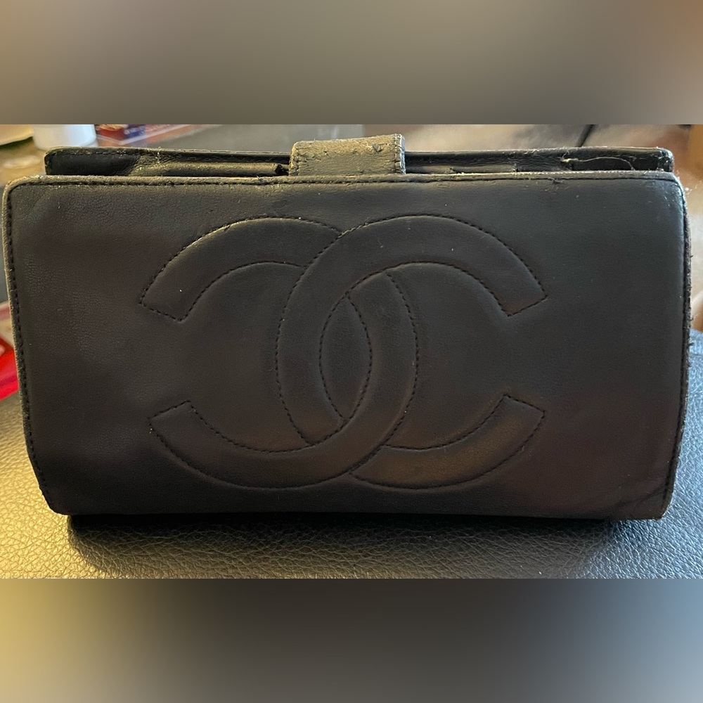 CHANEL Black Leather Wristlet